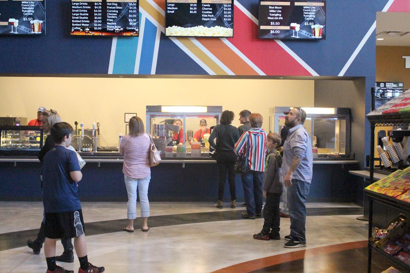 Crowne Pointe Theatre opens